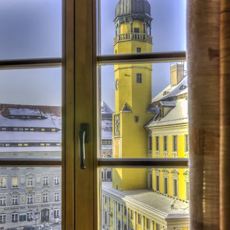 ゲストハウス Zum Handtuch 3*