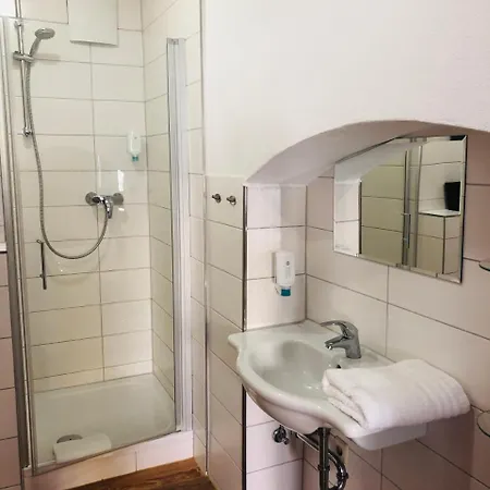 ゲストハウス Zum Handtuch